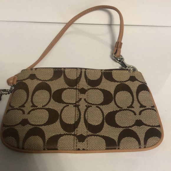 Coach hand held 3 for the price of one new never used no tags - Picture 4 of 8